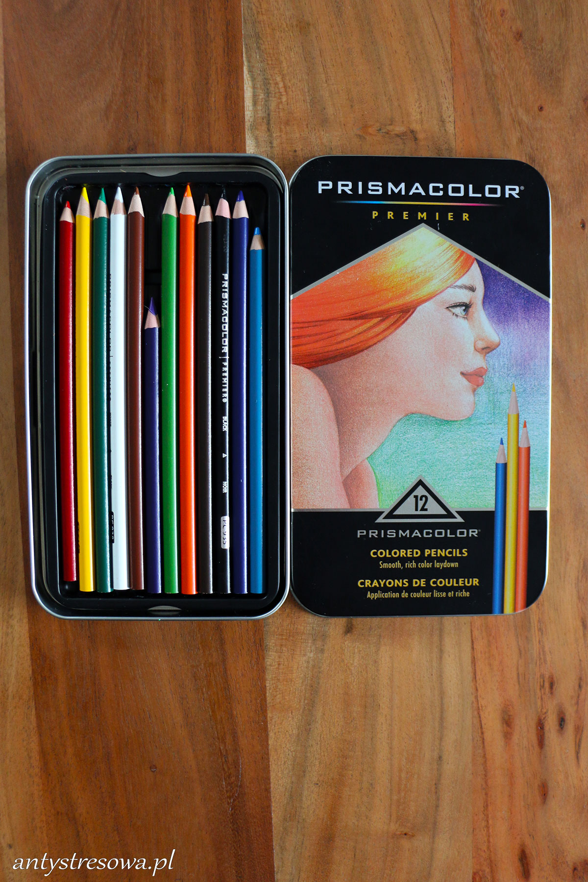 Kolorowanie kredkami prismacolor premier