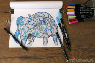 Amazing World of Horses, Cindy Elsharouni - niebieski koń